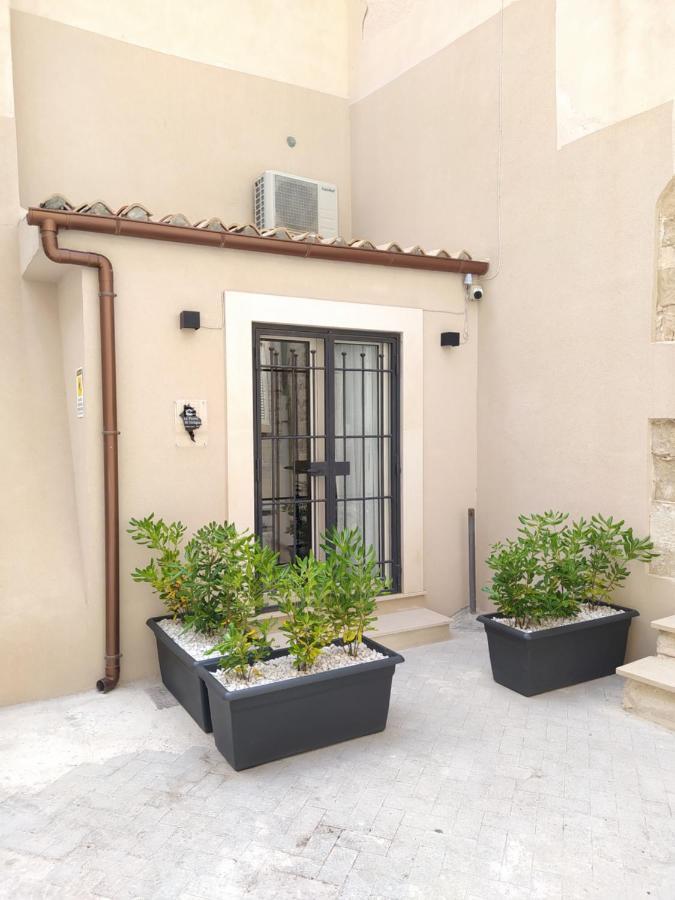 La Punta di Ortigia Holiday Home Syracuse Esterno foto
